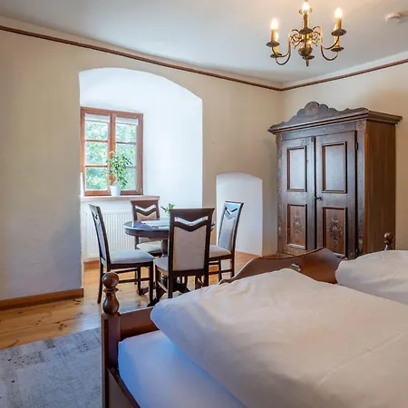 Romantisches Burgzimmer 5 - Bei Heidelberg *